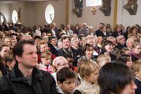 Festlich-fröhliche Stimmung beim Festgottesdienst